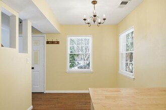 387 Charles St in Blacksburg, VA - Building Photo - Building Photo