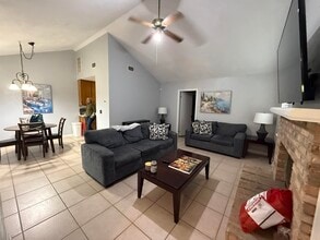 2428 Talco Hills Dr in Tallahassee, FL - Building Photo - Building Photo