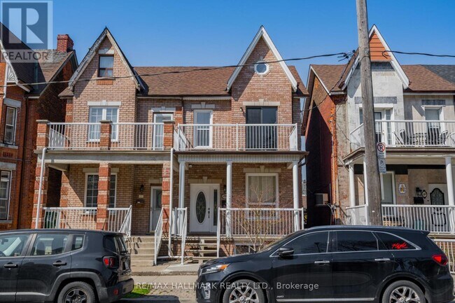 property at 180 Lansdowne Ave