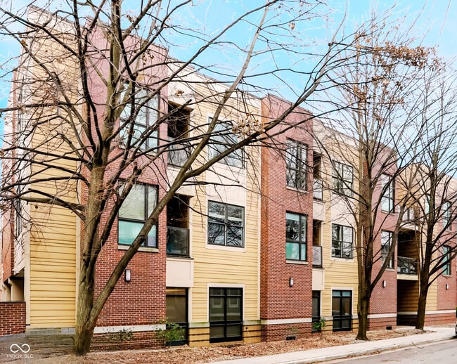 233 E St Joseph St in Indianapolis, IN - Building Photo - Building Photo