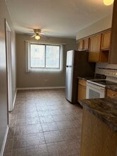 9821 Bianco Terrace in Des Plaines, IL - Building Photo - Building Photo