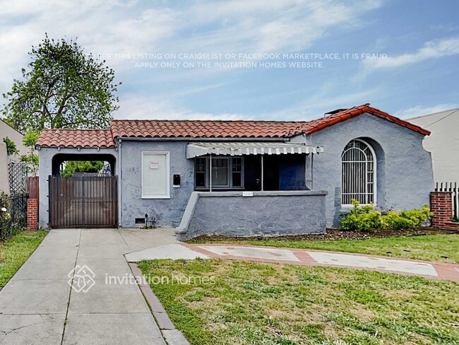 property at 2062 W 65th St