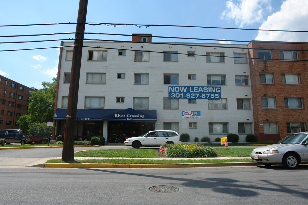 River Crossing in Riverdale, MD - Foto de edificio