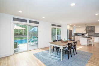 463 Merchants Path in Wainscott, NY - Building Photo - Building Photo