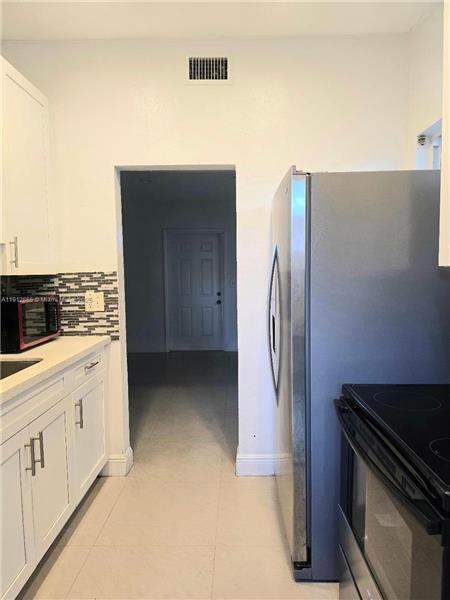 3621 SW 47th Ave in West Park, FL - Foto de edificio