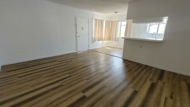 12TH ST., 1528 in Santa Monica, CA - Foto de edificio - Building Photo