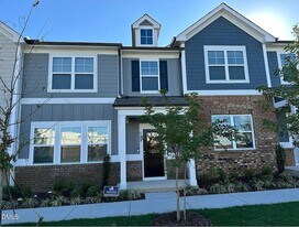 443 Parker Sta Ave in Fuquay Varina, NC - Building Photo