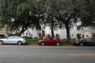 414 Riverdale Dr in Glendale, CA - Foto de edificio - Building Photo