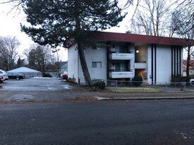 1104 S Jefferson St, Unit 204 in Spokane, WA - Building Photo