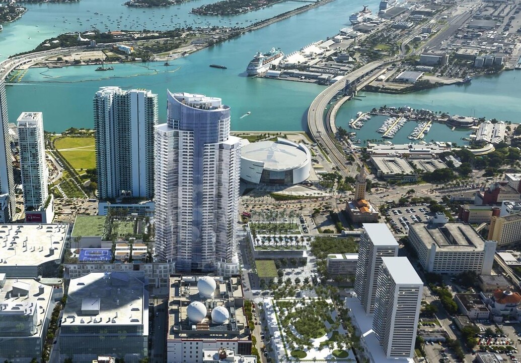 851 NE 1st Ave, Unit 2306 in Miami, FL - Building Photo