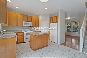 18636 SW Tara Meadows Ct in Beaverton, OR - Building Photo - Building Photo