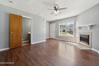 969 W Pueblo Dr in Jacksonville, NC - Building Photo - Building Photo