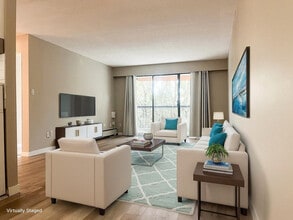 Ashley Court in Surrey, BC - Building Photo - Building Photo