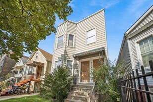 3134 W 39th Pl in Chicago, IL - Building Photo