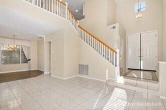 11610 Aspen View Dr in San Diego, CA - Building Photo - Building Photo