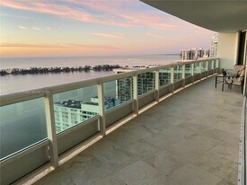 1643 Brickell Ave, Unit 2805 in Miami, FL - Building Photo