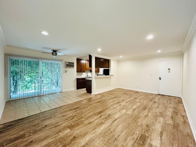 3343 Bagley Ave in Los Angeles, CA - Building Photo - Building Photo