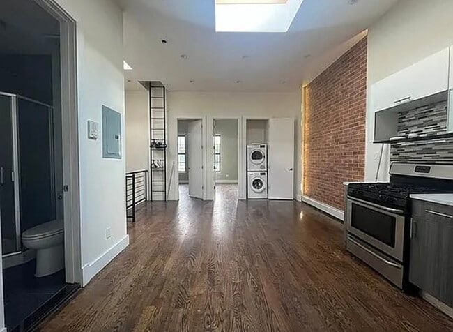 165 Covert St, Unit 2