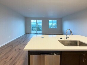 2634 Waterlily Dr in Eugene, OR - Building Photo - Building Photo