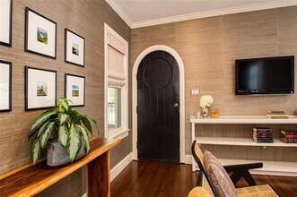 1134 N Clinton Ave in Dallas, TX - Building Photo - Building Photo