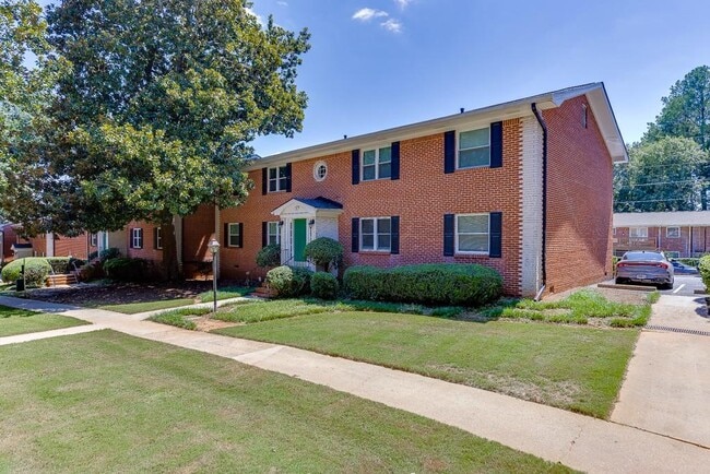 property at 4282 Roswell Rd NE