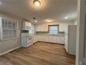 3725 Sandra Dr in Fayetteville, NC - Building Photo - Building Photo