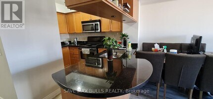 4090-4090 Living Arts Dr in Mississauga, ON - Building Photo - Building Photo