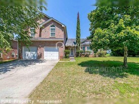 204 Bella Vista Terrace in Mcdonough, GA - Building Photo