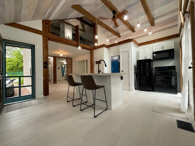 property at 2185 Columbus Rd