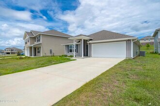 7177 Ellie B Dr in Panama City, FL - Building Photo - Building Photo