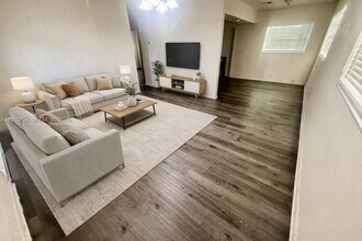 1132 NW 30th Ave in Fort Lauderdale, FL - Foto de edificio - Building Photo