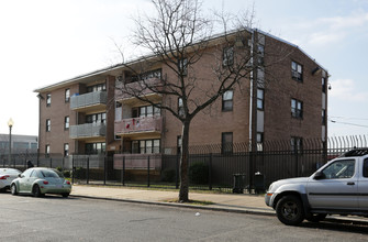 Hopkins Apartments in Washington, DC - Building Photo - Building Photo