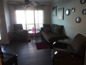 1735 Cupecoy Cir in Lutz, FL - Building Photo - Building Photo