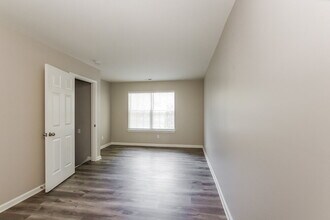 6103 Sid Crane Dr in Charlotte, NC - Building Photo - Building Photo