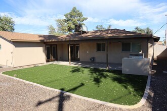 7501 E Hubbell St in Scottsdale, AZ - Building Photo - Building Photo