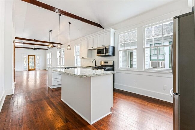 property at 3033 Robert St