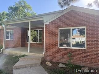 property at 1121 S Garfield St