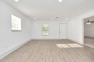 1501 Maiden Ln in Richmond, TX - Building Photo - Building Photo