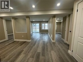 65 Anderson Rd in Brantford, ON - Building Photo - Building Photo