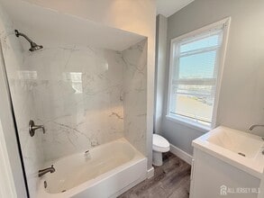 46 Hayward Ave in Carteret, NJ - Building Photo - Building Photo