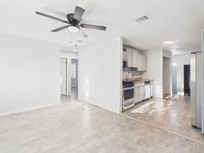 4620 S Hayden St in Amarillo, TX - Building Photo - Building Photo