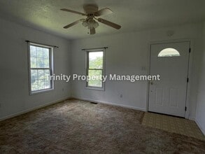 204 Burton Ave in Nutter Fort, WV - Building Photo - Building Photo