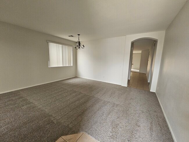 12247 W Grant St in Avondale, AZ - Building Photo - Building Photo