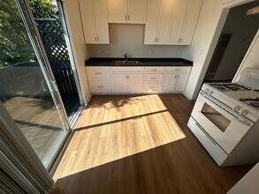 1119-1119S S Nevada St in Oceanside, CA - Building Photo - Building Photo