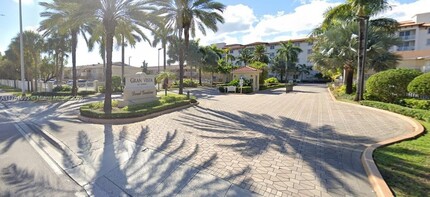 4420 NW 79th Ave, Unit 1H in Doral, FL - Building Photo - Building Photo