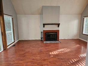 22222 SW Mandan Dr in Tualatin, OR - Building Photo - Building Photo