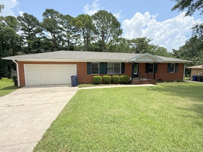206 Skyline Rd in Madison, AL - Foto de edificio - Building Photo