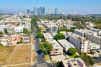 SELBY in Los Angeles, CA - Building Photo - Building Photo