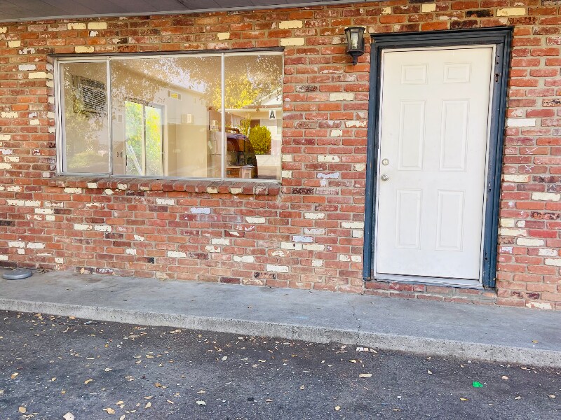 1116 Olive Ave in Redding, CA - Building Photo