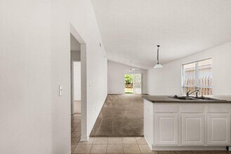 26 2nd St in Shalimar, FL - Foto de edificio - Building Photo